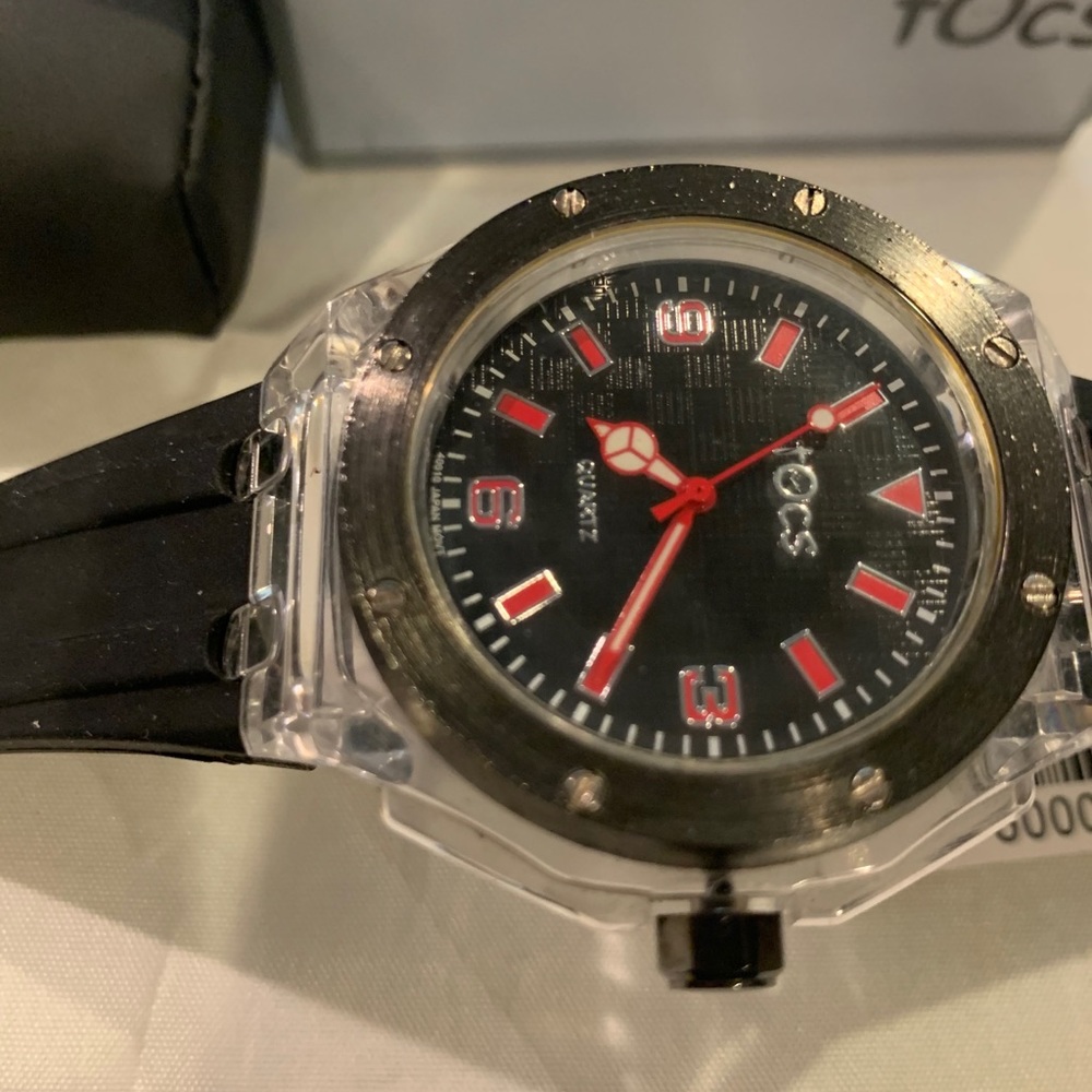 “TOCS” men’s black with round bezel watch - Picture 7 of 8